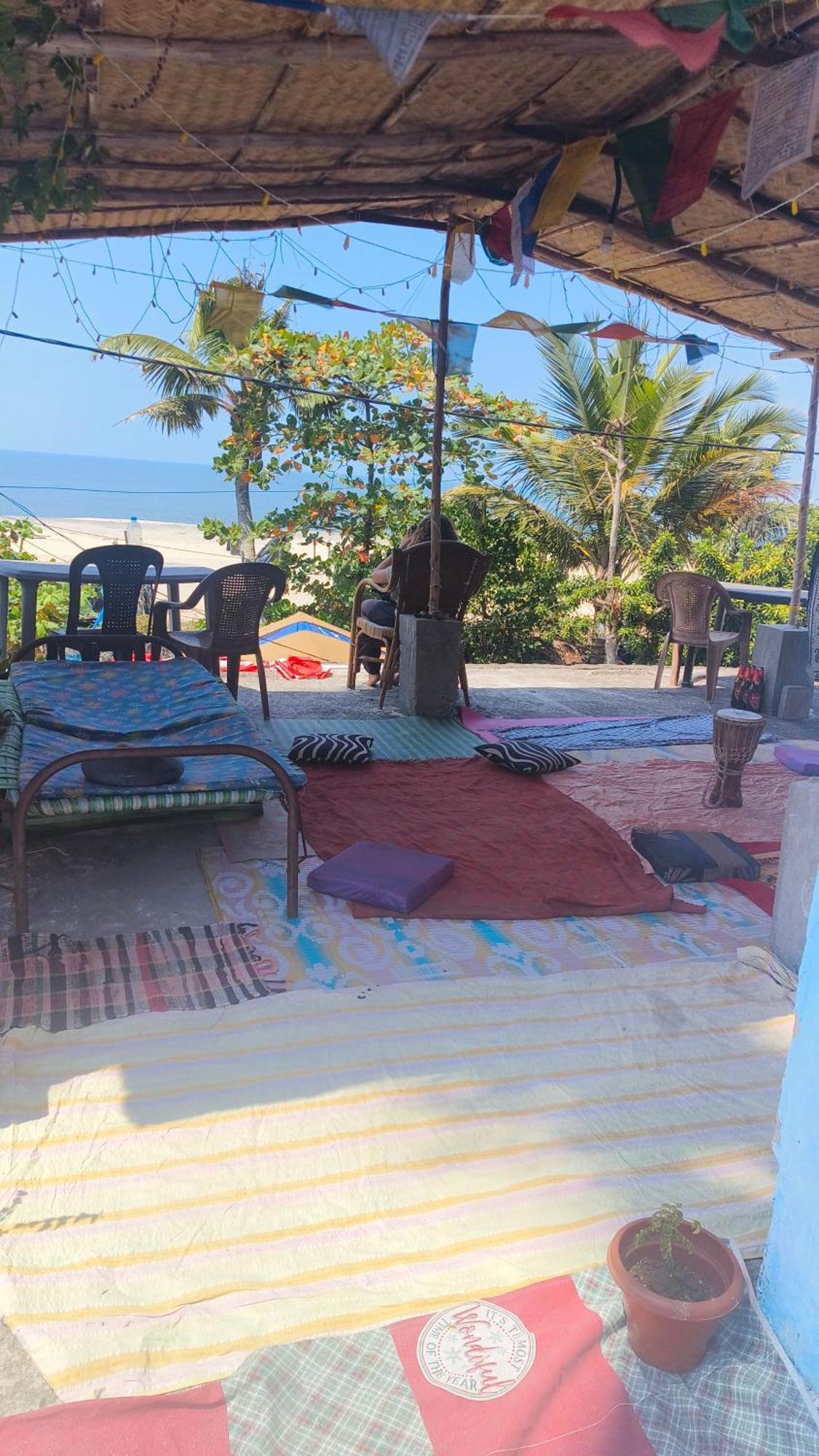 Peace And Love Beach Homestay Alappuzha ภายนอก รูปภาพ