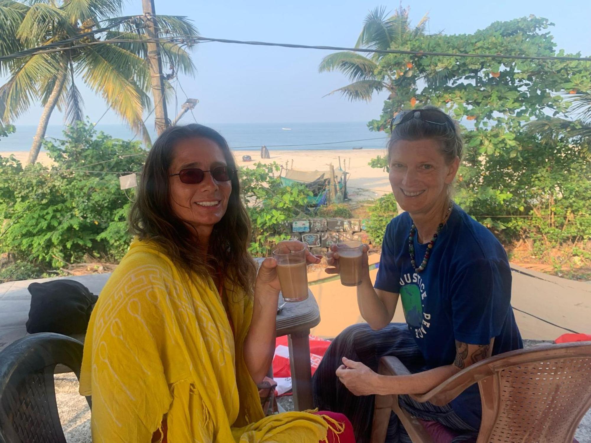 Peace And Love Beach Homestay Alappuzha ภายนอก รูปภาพ
